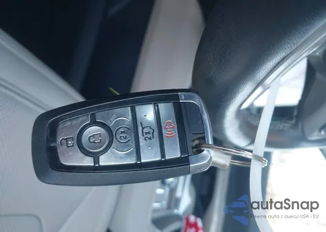 2023 Ford Expedition Limited Max z USA, uszkodzony, nr VIN 1FMJK2A81PEA22712